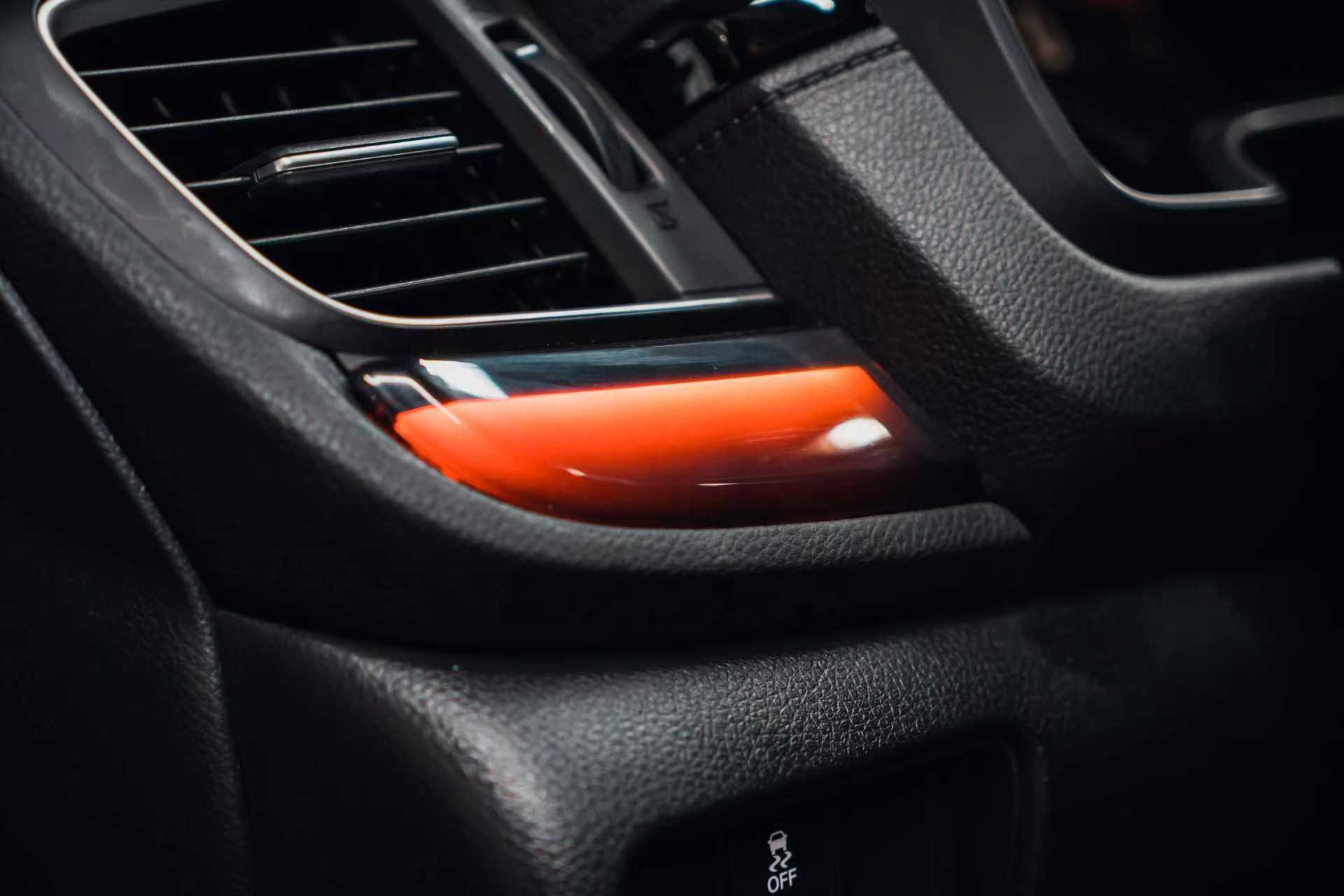 طقم إضاءة داخلية LED بـ64 لونً - مراجعة Car Ambient Lighting 64 Color وسعره