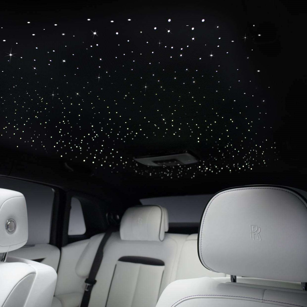 ألياف بصرية متعددة الألوان بسم - مراجعة Car Dashboard Light Fiber Optic وسعره
