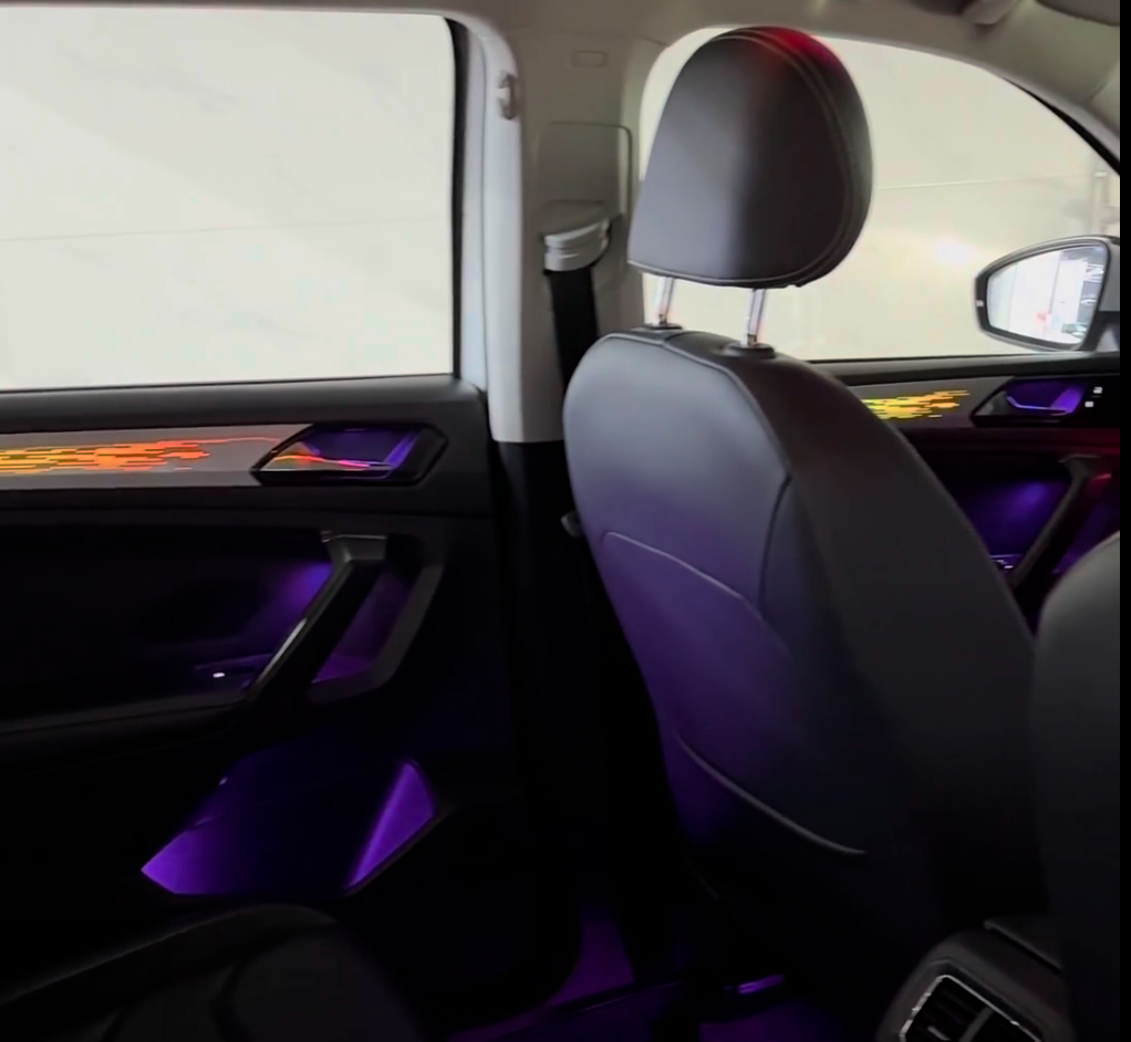 طقم إضاءة محيطية RGB لسيارة فو - مراجعة Car Ambient Light Door Panel Acrylic وسعره